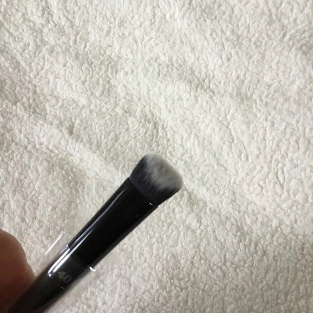 Kat Von D brand kat